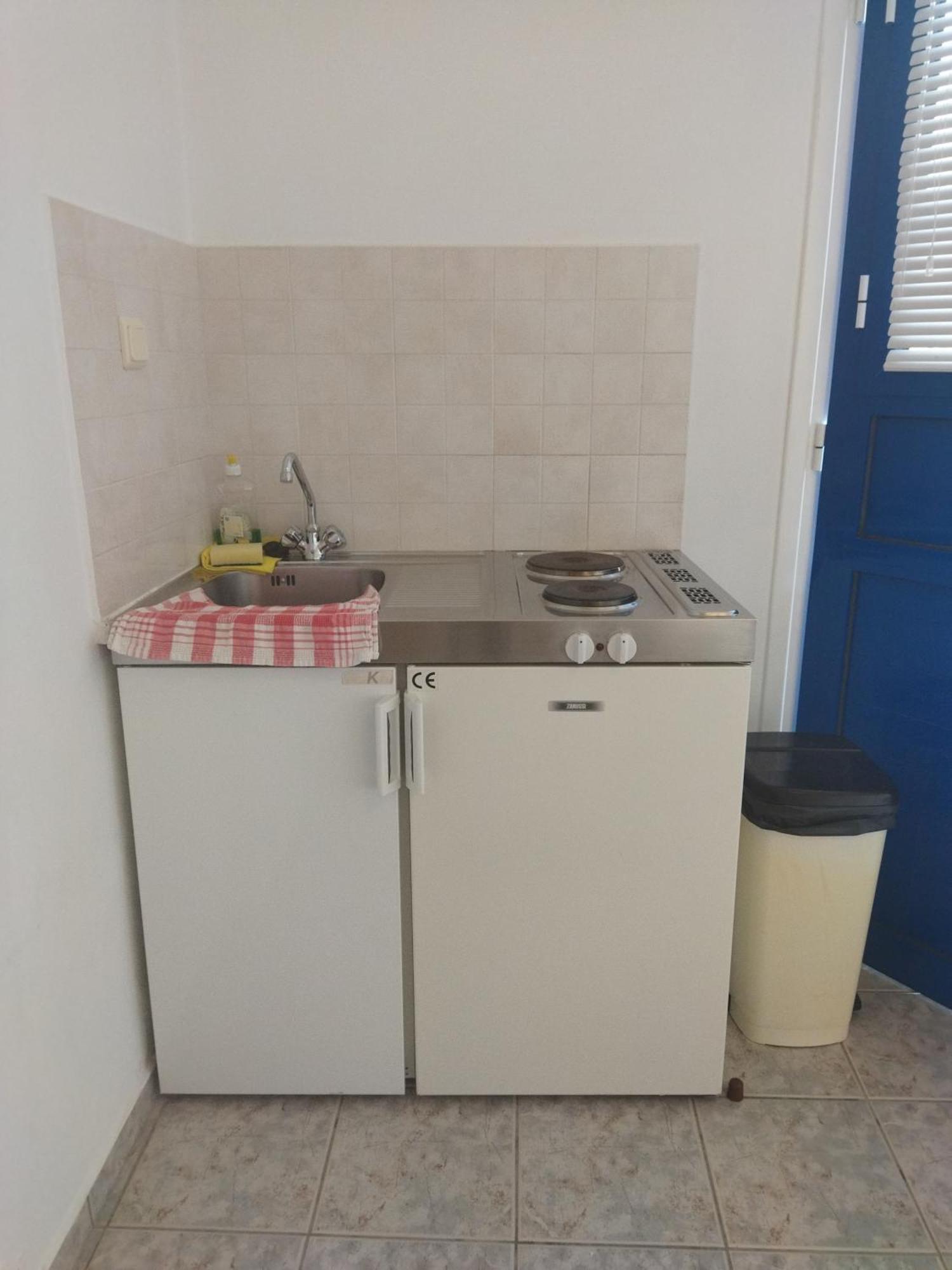 Armenaki Apartment Азолимнос Екстериор снимка